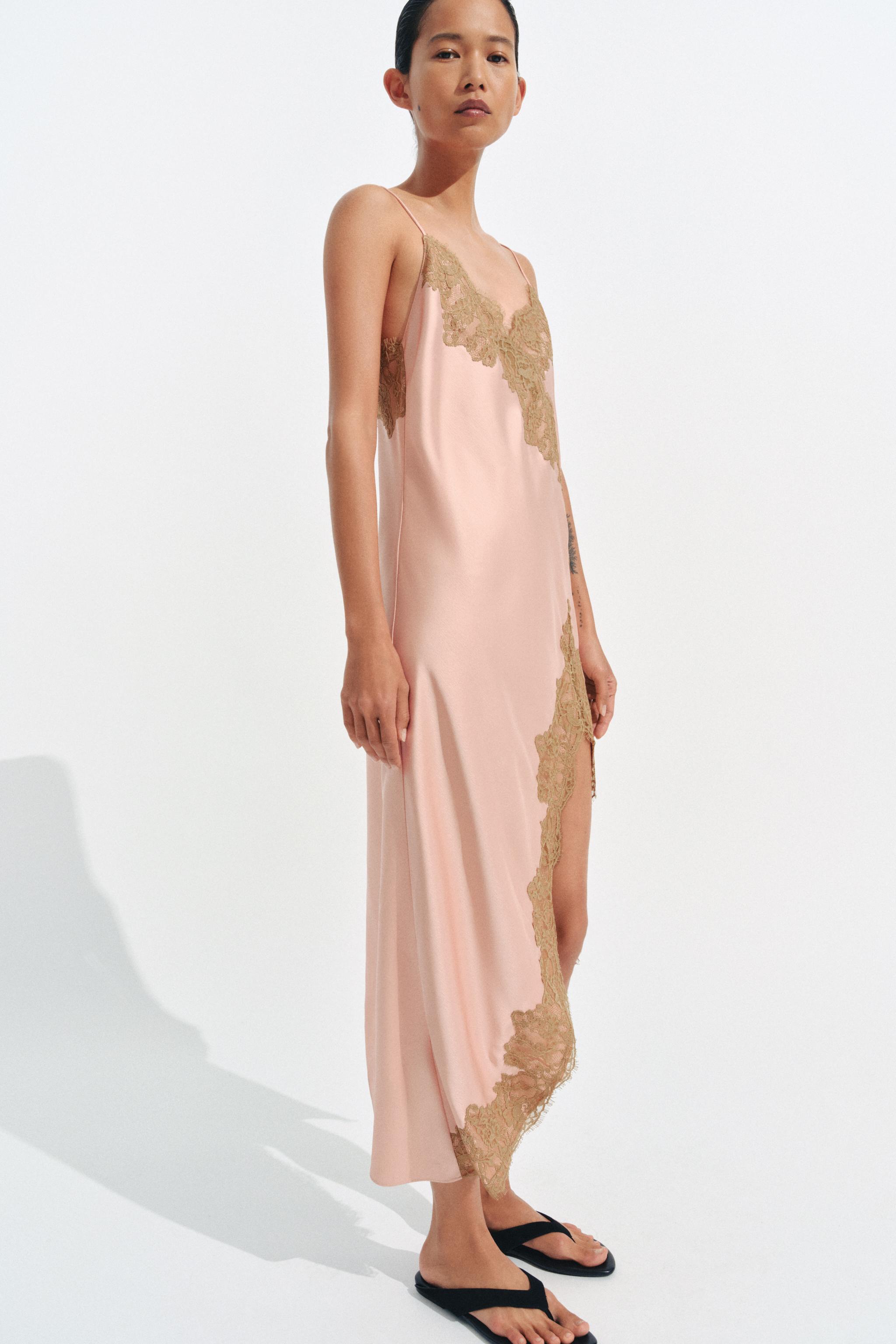 ROBE SATINÉE DENTELLE ZW COLLECTION